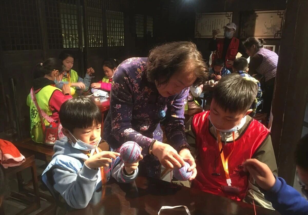 微信图片_2025-12-12_084622_974.jpg